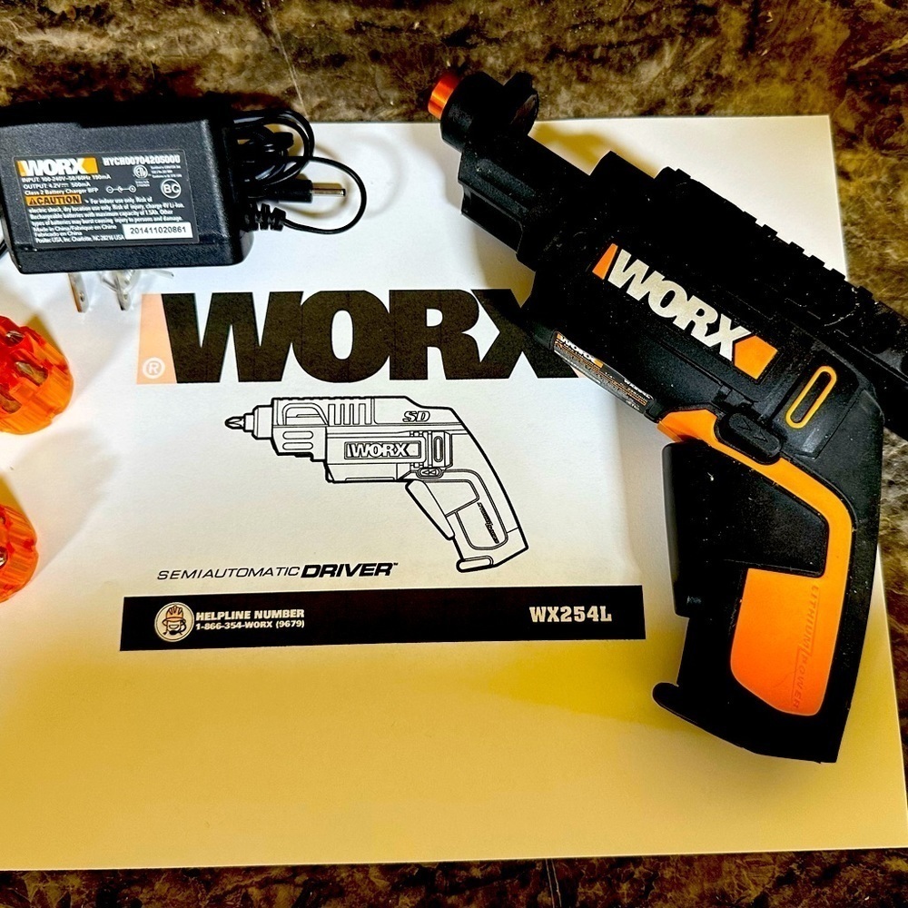 Worx Rechargeable Cordless Screwdriver​​​​​​